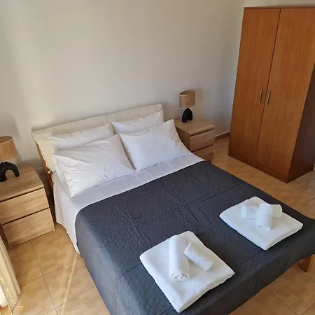 Apartment Nefeli *