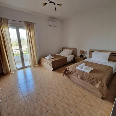 Nefeli * Sarande